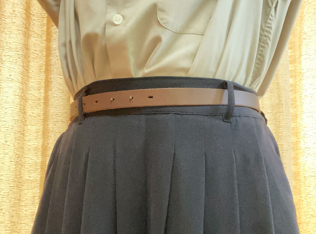 色んな服に合うので、1本持っているだけで便利です。